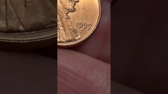 D Over D 1995 Lincoln Cent Also Looks Like Possible DDO смотреть онлайн