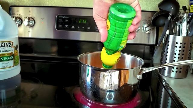 How To Make a FERMENTED MONSTER Hot Sauce! смотреть онлайн