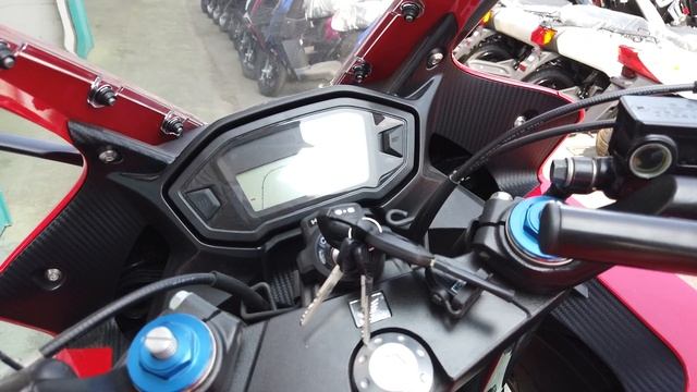 HONDA CBR400R 2016年モデル USヨシムラサイレンサー смотреть онлайн