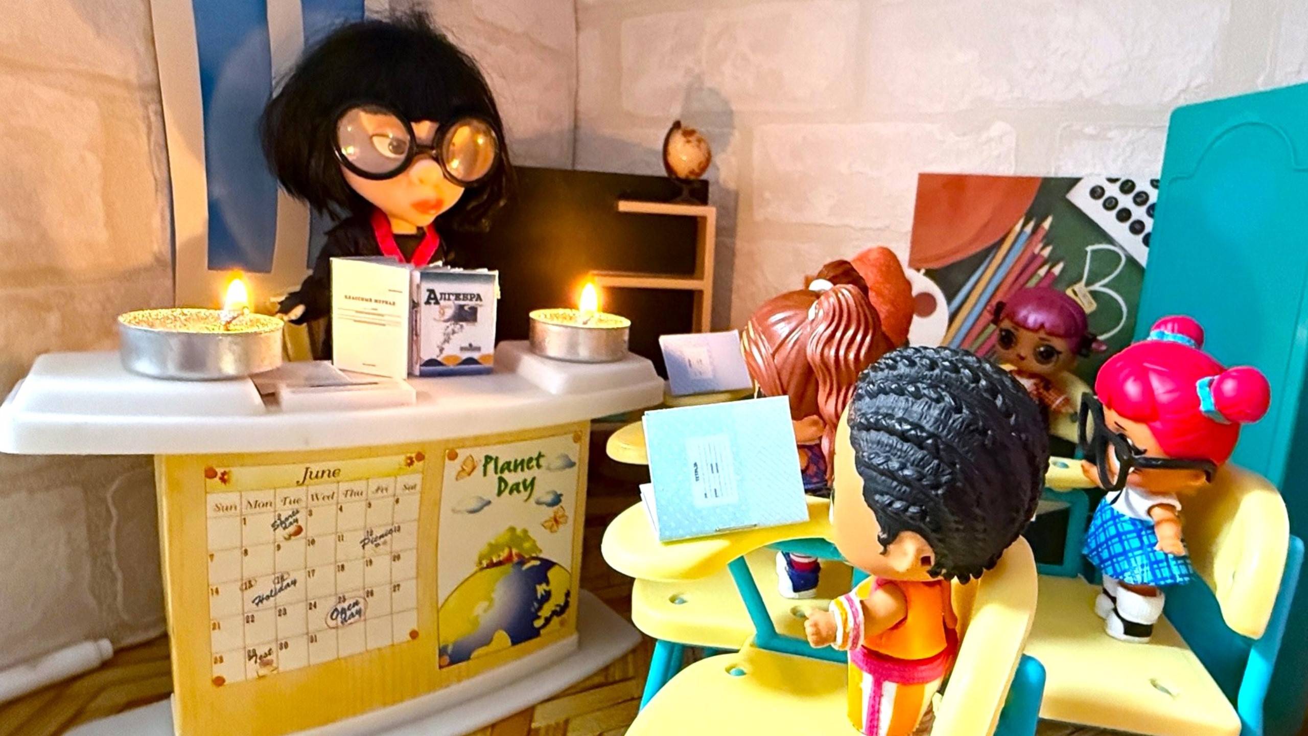 ОТКЛЮЧИЛИ СВЕТ💡😎 НА КОНТРОЛЬНОЙ😁 веселая ШКОЛА куклы ЛОЛ сюрприз мультики ДАРИНЕЛКА смотреть онлайн