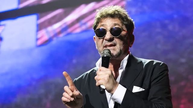 Григорий Лепс снялся с голым торсом в Италии смотреть онлайн