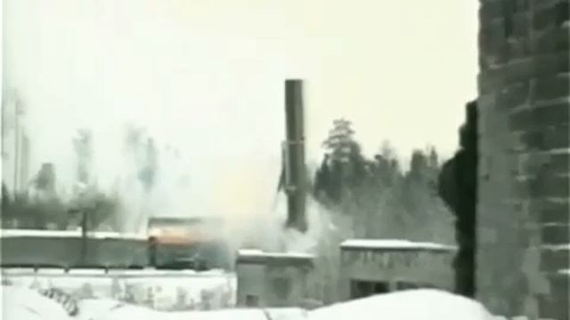 Видео с запуском ракеты с БЖРК с космодрома "Плесецк", который произвел 161 Ракетный полк в 1996 г. смотреть онлайн