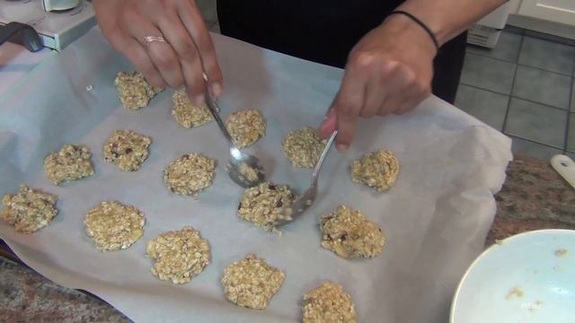 Two Ingredient Cookie ~ Pinterest Recipe Review смотреть онлайн