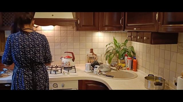 Рецепт грудинки в луковой шелухе. Рецепт приготовления свиной грудинки на праздничный стол. #рецепт смотреть онлайн