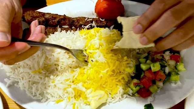 Lamb Shank & Beef Koobideh @ Hatam Restaurant./ Persian Cuisine. смотреть онлайн