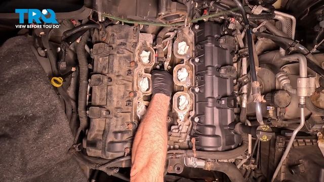 How to Replace Knock Sensors 2011-2021 Jeep Grand Cherokee 3.6L V6 смотреть онлайн