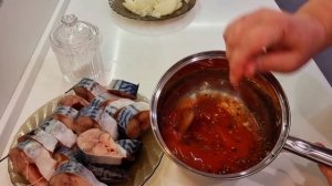 Вкуснейшая скумбрия в томатном маринаде