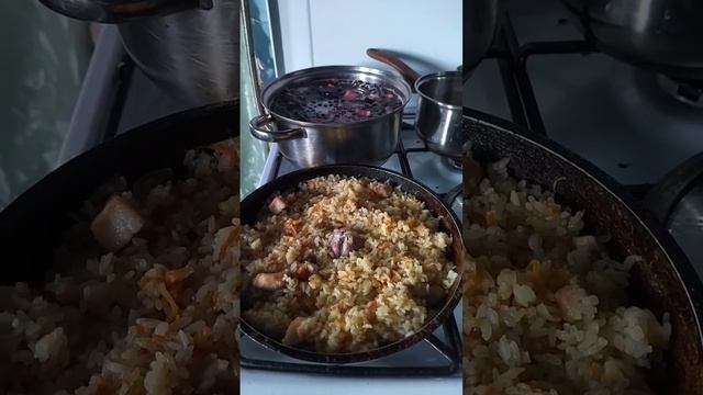 Плов с курицей //компот из черной смородины с лимоном смотреть онлайн