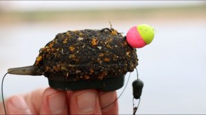 Забил эту кормушку кормом и наловил карпа, уловистая снасть флэт фидер