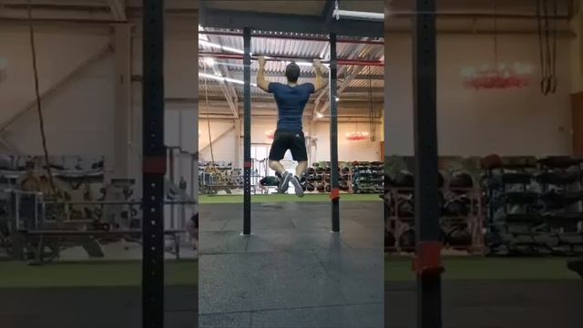 Приглашаю парня в гости, пока родители уехали на дачу..... смотреть онлайн