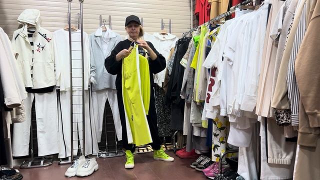 Одежда Италия 🇮🇹 канарейка лайм французский серый топ сочетания цветов ватсап +79057501429 смотреть онлайн