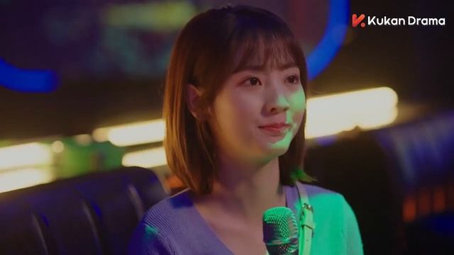 兩人緊貼身體，手把手教法實在令人無法抗拒！💖 中国电视剧 | 胡一天、邢菲 смотреть онлайн
