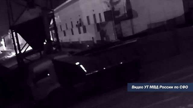 В Новосибирске задержан подозреваемый в краже аккумуляторов на сумму более 70 тысяч рублей смотреть онлайн