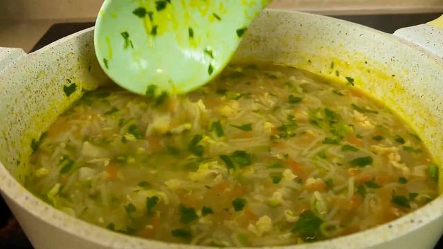 Ich habe Hühnersuppe noch nie so lecker gegessen! Ungarisches Hühnerrezept! смотреть онлайн