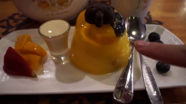 Hong Kong Hello Kitty Dim Sum Restaurant! смотреть онлайн