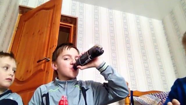 Что вкуснее сок или лимонад??? смотреть онлайн