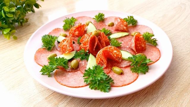 🔝 Мясная нарезка на ПРАЗДНИЧНЫЙ СТОЛ за 5 минут! 😋 Всем понравится! смотреть онлайн