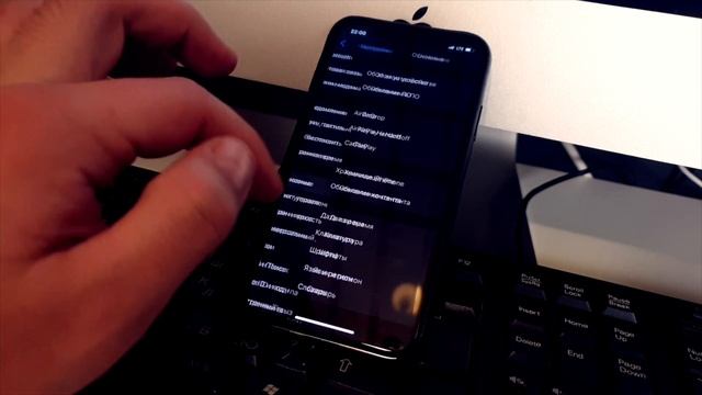 Как на iPhone ВКЛЮЧИТЬ ВСПЫШКУ ПРИ ЗВОНКЕ И УВЕДОМЛЕНИЯХ/Как на Айфоне сделать фонарик при входящем смотреть онлайн