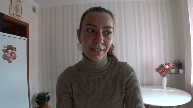 НАКОНЕЦ-ТО СХОДИЛА К ВРАЧУ🖐ПРИГОТОВИЛА МЕРЕНГОВЫЙ РУЛЕТ🤍 смотреть онлайн