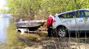 Первый раз спускаем лодку Вятбот 390 2024