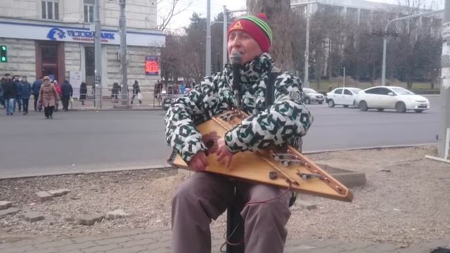 Гусли в морозном Кишиневе смотреть онлайн