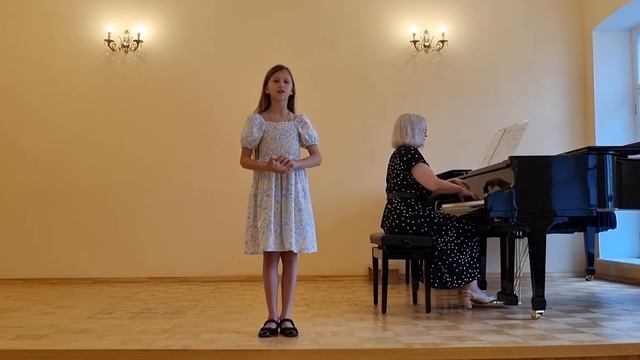 В. А. Моцарт русский текст Я. Серпина "Цветы" смотреть онлайн