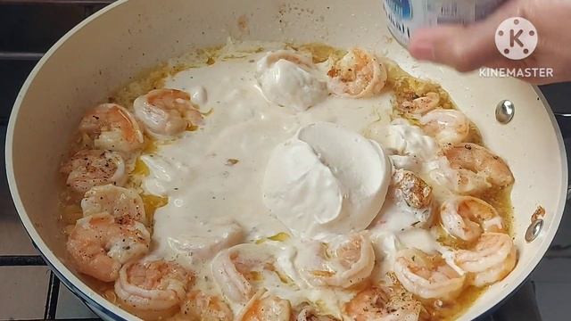 Quick and Easy Creamy Carbonara Udon noodles Recipe / Creamy Garlic Shrimp Udon Noodles Recipe смотреть онлайн