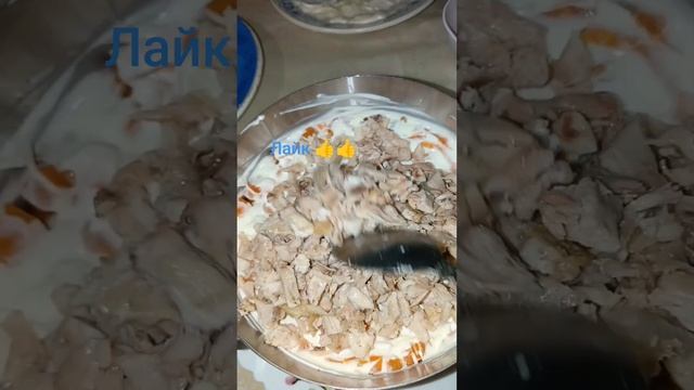 Слоёный салат с помидорами.#рекомендации #салат смотреть онлайн