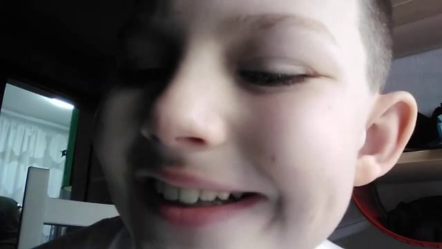 Игрушки оно от  NECA