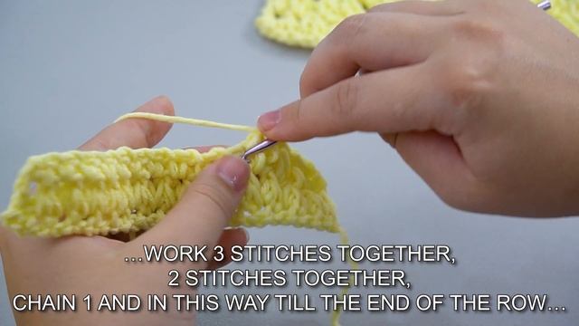 Does anybody know this easy and simple crochet pattern? смотреть онлайн