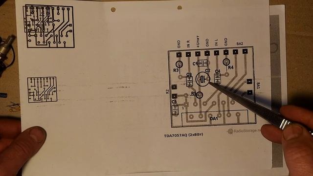 Хороший усилитель на TDA 7057 с электронной регулировкой громкости из платы телевизора. смотреть онлайн