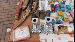 БЛОШИНЫЙ РЫНОК В КАЛИНИНГРАДЕ. ПРЕДМЕТЫ УШЕДШЕЙ ЭПОХИ. РЕТРО. ГЕРМАНИЯ. СССР.