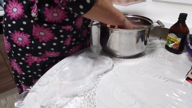 Грудинка в луковой шелухе,хоть губами ешь 👍😋 смотреть онлайн