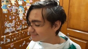 Семья из Мариуполя СТРИГУ СЫНАКОШКА НА ОКОШКЕ  #мариупольсегодня