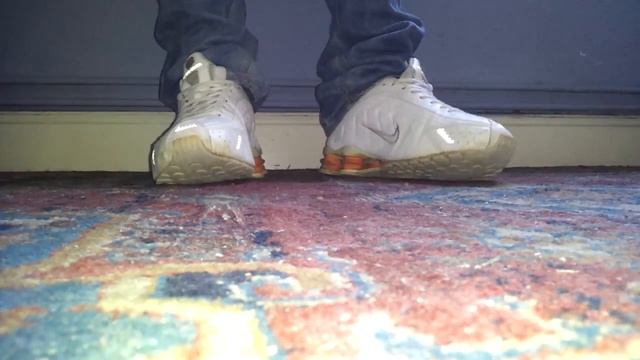Old Nike shox R4 white смотреть онлайн