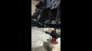 Nissan Terrano 1 WD 21 VG30 сборка передней подвески установка торсионов настройка  регулировка