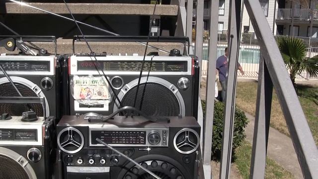 9 or Ten Victor or JVC RC-550 if you count the TPro boombox9 смотреть онлайн
