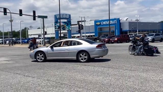 Spotted a 2002 Dodge Stratis R/T in Oak Lawn, Illinois. смотреть онлайн