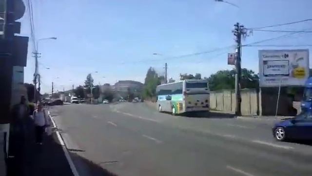 Autobuz Vanhool din Oradea смотреть онлайн
