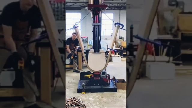 Гнутьё Древесины🤗.mp4 смотреть онлайн