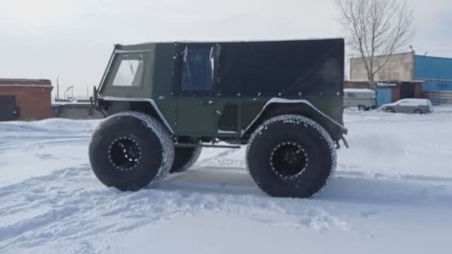 Вездеход "Восток", очередной краткий обзор!! смотреть онлайн