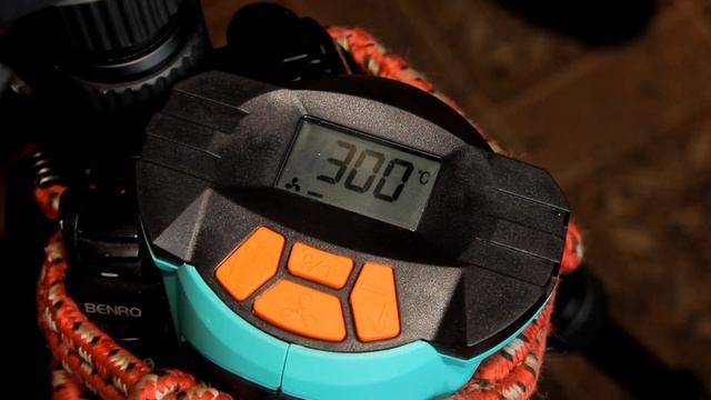 canon 70D / пропайка чипа строительным термофеном смотреть онлайн