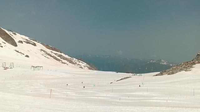 HINTERTUX GLACIER 3250 M