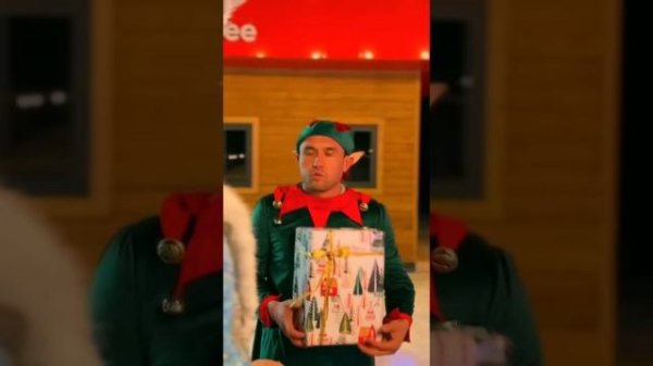 Uyda_Yolgiz_Santa_Xonimmominli41.webm