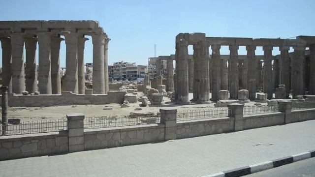 Луксор - город фараонов.