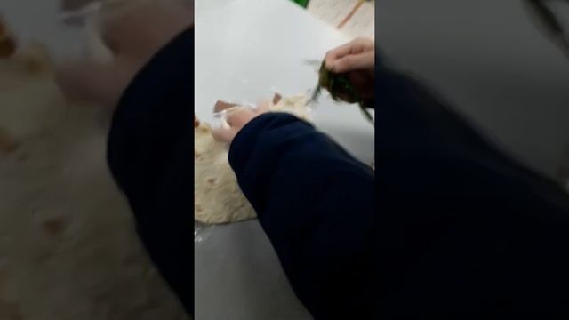 VLOG:ДРАЧУНЫ ВЕРНУЛИСЬ, САМОДЕЛЬНАЯ ШАУРМА 🥙 смотреть онлайн