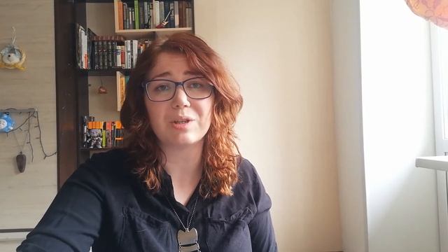 Иосиф Уткин "Петлицы". Читает Любовь Оголихина, сотрудник отдела искусств НГОНБ. смотреть онлайн