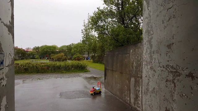 Street walk, Vesturbær, Reykjavík, part 3 смотреть онлайн