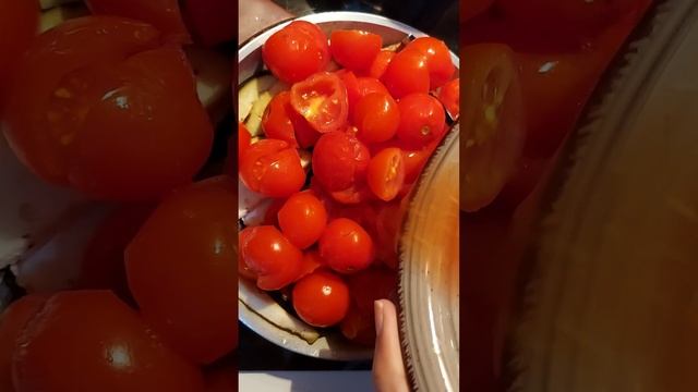 Aubergine & tomato pasta смотреть онлайн