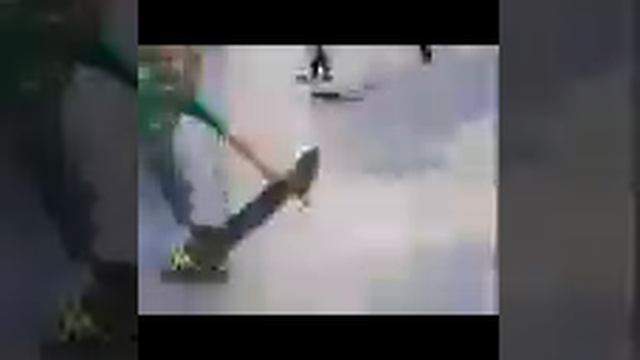 Oliver 50-50 Mini Half Pipe смотреть онлайн